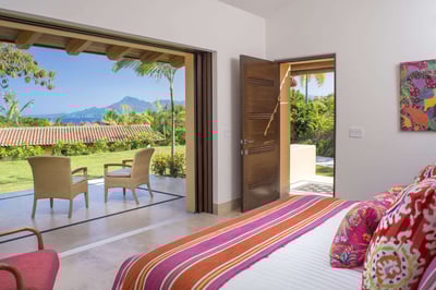 Luxury Villa Photo #13