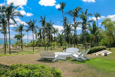Luxury Villa Photo #16