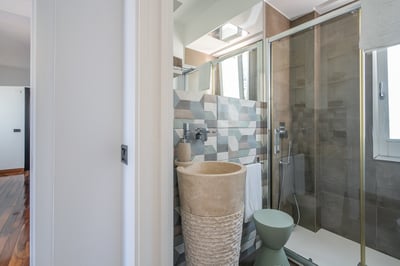 Luxury Villa Photo #24