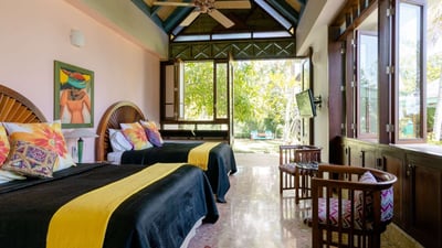 Luxury Villa Photo #22