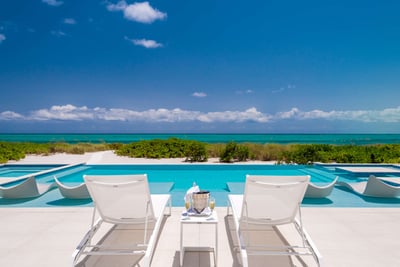 Luxury Villa Photo #13