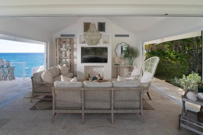 Casa Atalaya - Oceanfront Villa & Glass Pavilion