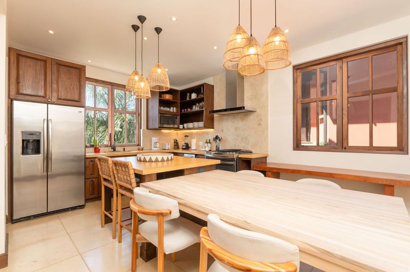 Casa Caura | 5 Calle La Ronda