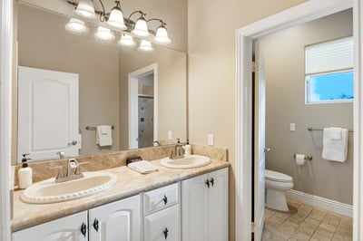 Luxury Villa Photo #46