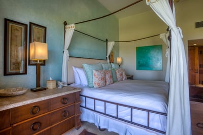 Luxury Villa Photo #45