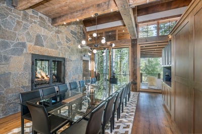 Luxury Villa Photo #4