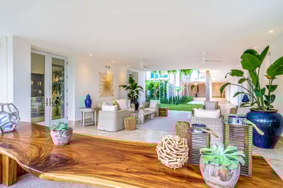 Luxury Villa Photo #13