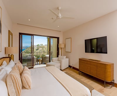 Luxury Villa Photo #21