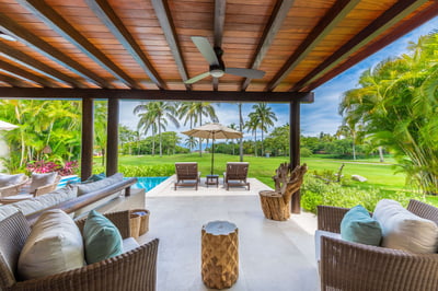 Luxury Villa Photo #2