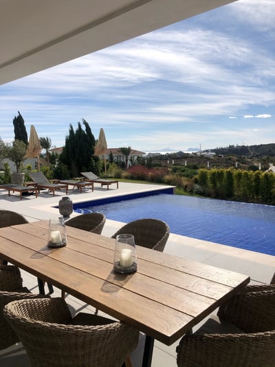 Luxury Villa Photo #3