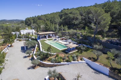 Luxury Villa Photo #45