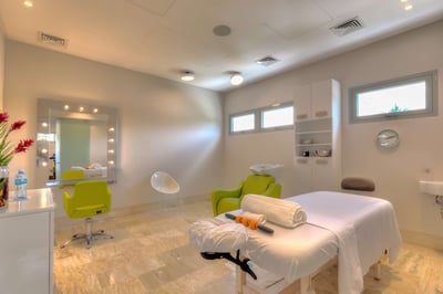 Luxury Villa Photo #26