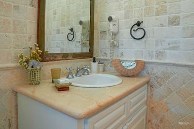 Luxury Villa Photo #36