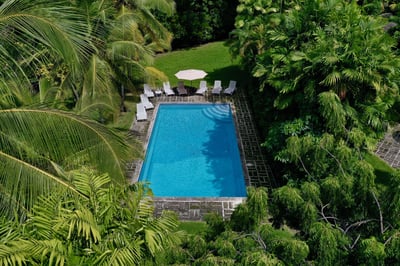 Luxury Villa Photo #6