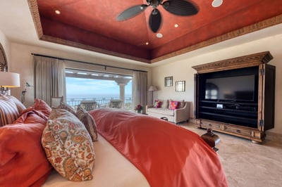 Luxury Villa Photo #67