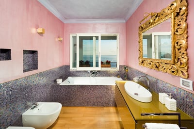 Luxury Villa Photo #34