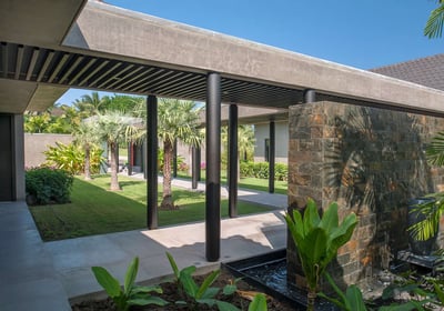 Luxury Villa Photo #12