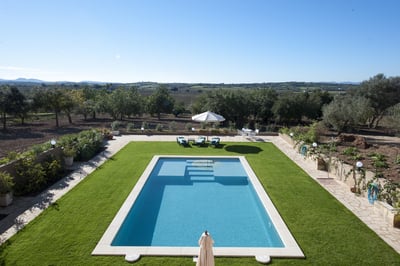 Luxury Villa Photo #3