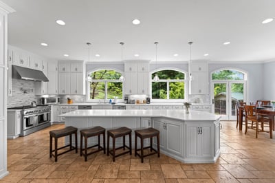Luxury Villa Photo #19