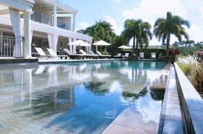 Luxury Villa Photo #2