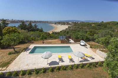 Luxury Villa Photo #5