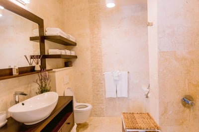 Luxury Villa Photo #50