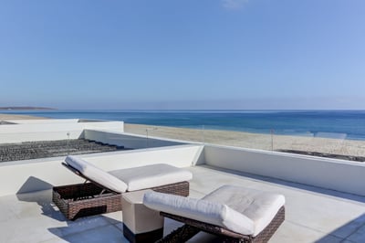 Luxury Villa Photo #41