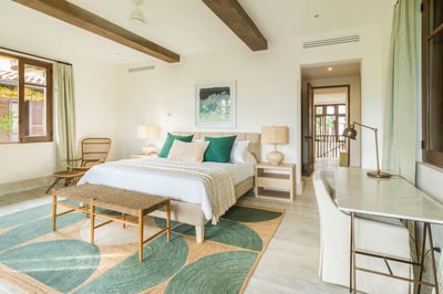 Luxury Villa Photo #10