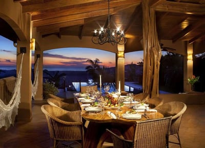 Luxury Villa Photo #6