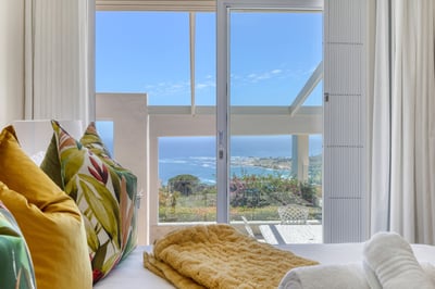 Luxury Villa Photo #36