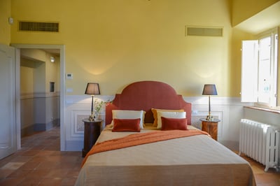 Luxury Villa Photo #22