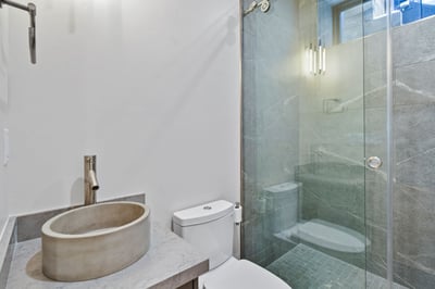 Luxury Villa Photo #23