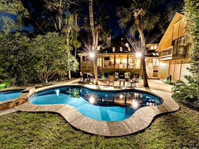 Luxury Villa Photo #4