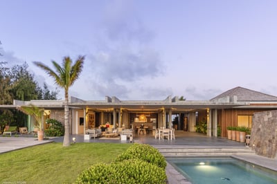 Luxury Villa Photo #2