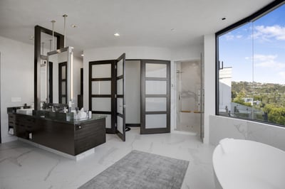 Luxury Villa Photo #60