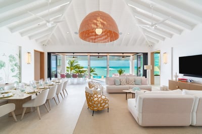 Luxury Villa Photo #41