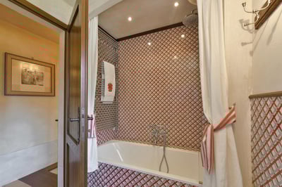 Luxury Villa Photo #33