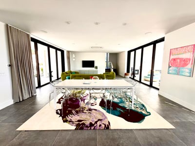 Luxury Villa Photo #25