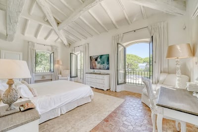 Luxury Villa Photo #21