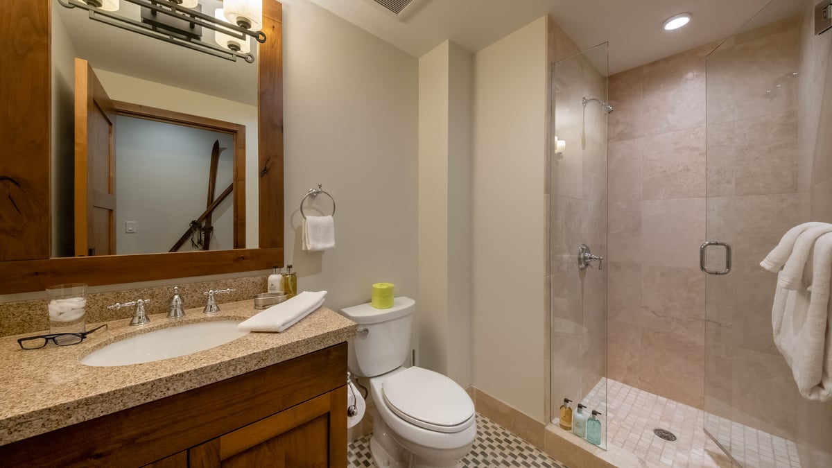 Horsetooth Mountain Residence