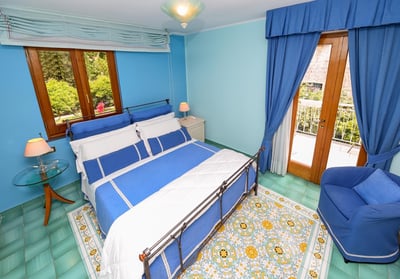 Luxury Villa Photo #11