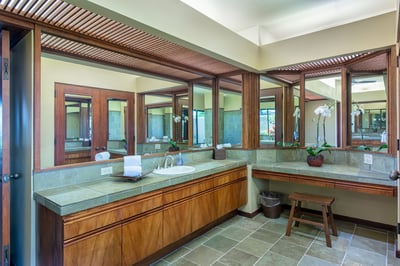 Luxury Villa Photo #28