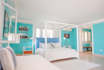 Luxury Villa Photo #21