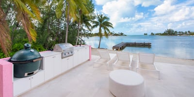 Luxury Villa Photo #5