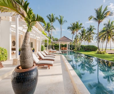 Luxury Villa Photo #4