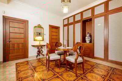 Luxury Villa Photo #24