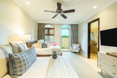 Luxury Villa Photo #7