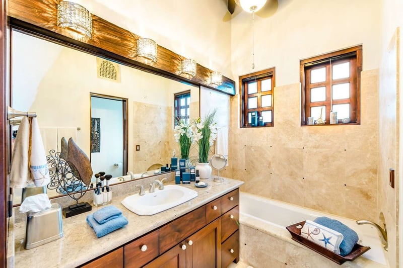 Casa Sonrisa | 27 Paseo del Mar