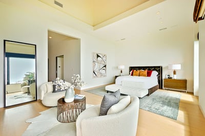 Luxury Villa Photo #48