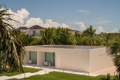 Luxury Villa Photo #5